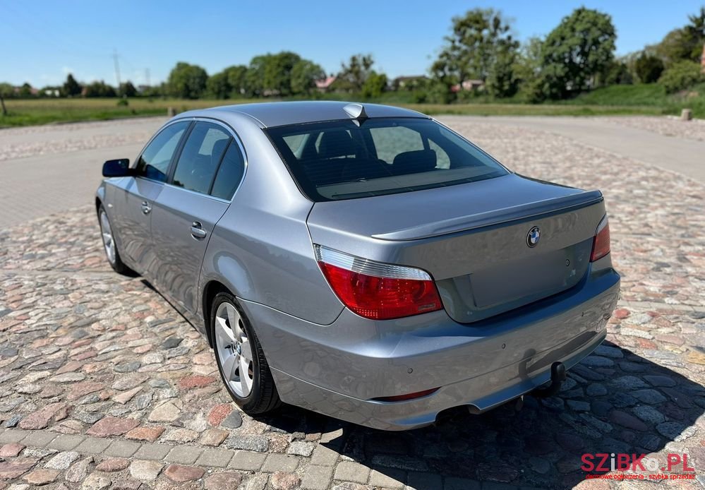 2005' BMW 5 Series photo #5