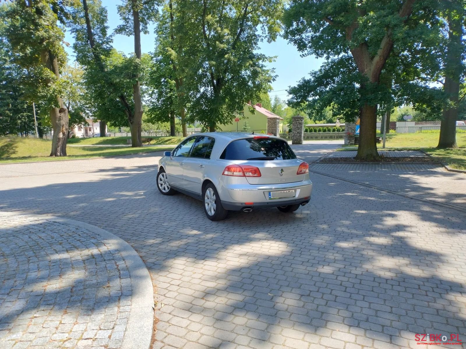 2008' Renault Vel Satis photo #1