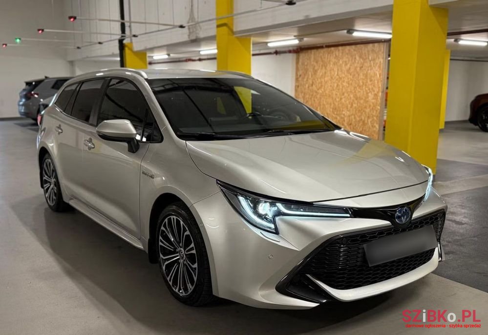 2020' Toyota Corolla 1.8 Hybrid Club photo #1