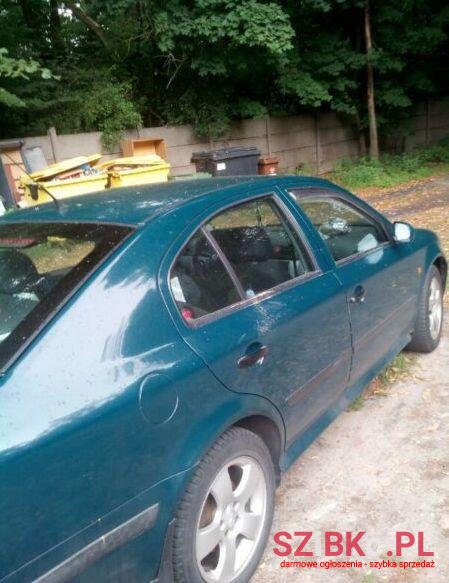 2001' Skoda Octavia photo #1