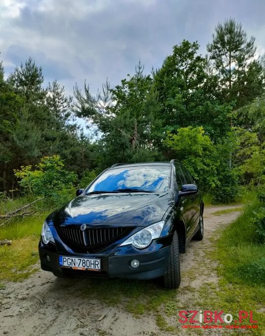 2010' SsangYong Actyon photo #1