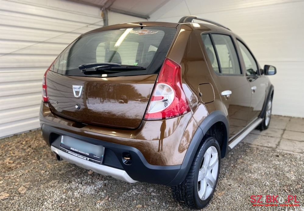 2012' Dacia Sandero Stepway 1.6 photo #6