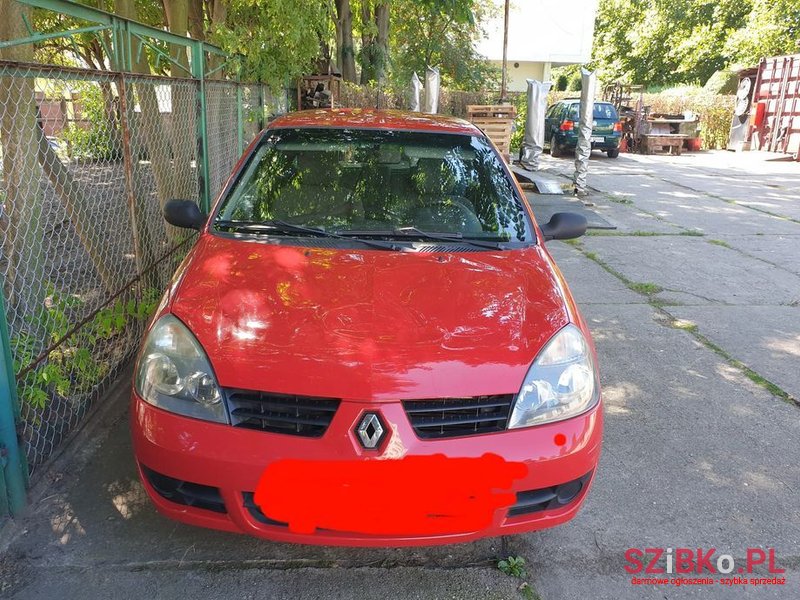 2007' Renault Clio 1.2 Campus Access photo #2