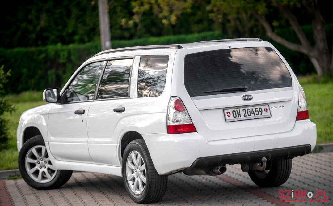 2007' Subaru Forester photo #3