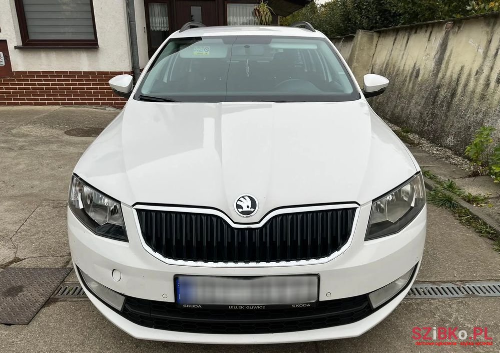 2016' Skoda Octavia photo #4