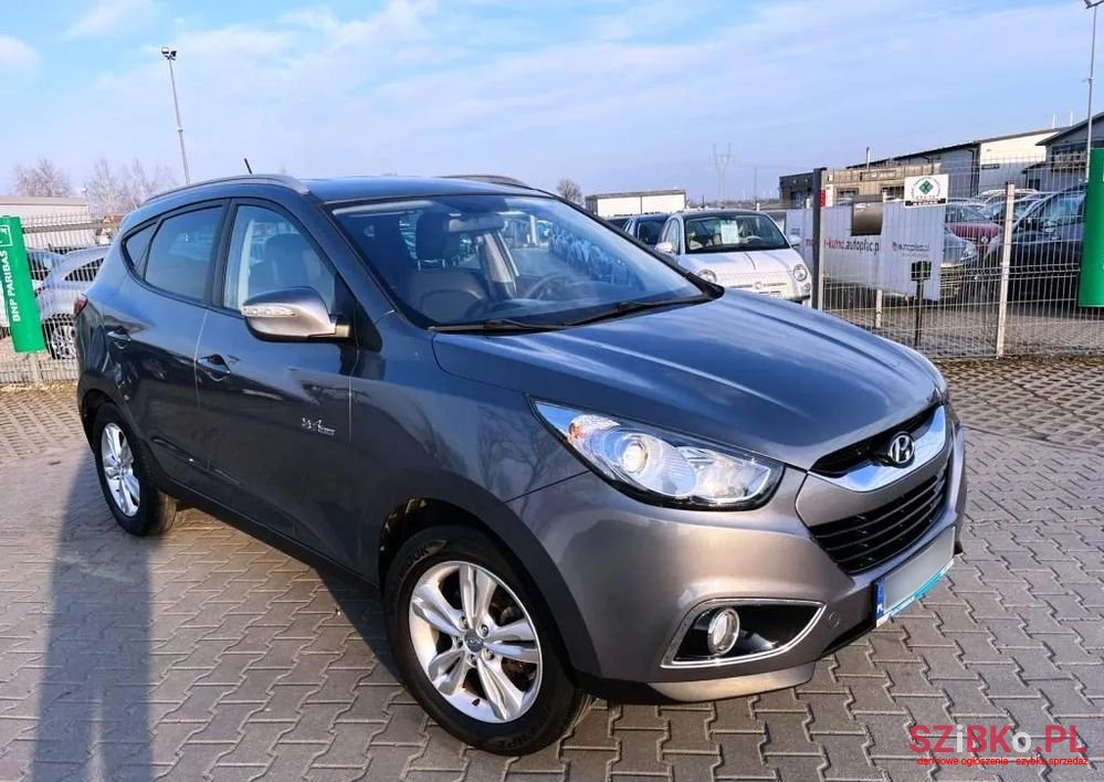 2013' Hyundai ix35 photo #2