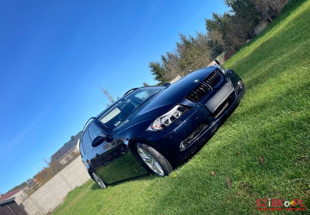 2005' BMW 3 Series 320D photo #2