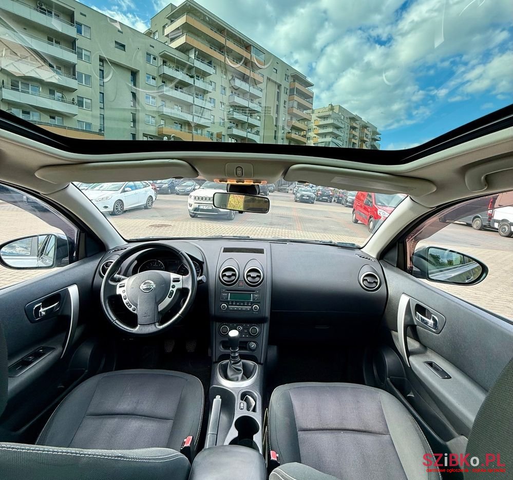 2012' Nissan Qashqai+2 2.0 Acenta photo #6