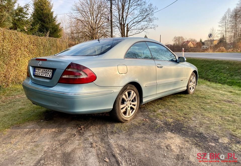 2002' Mercedes-Benz CLK photo #1