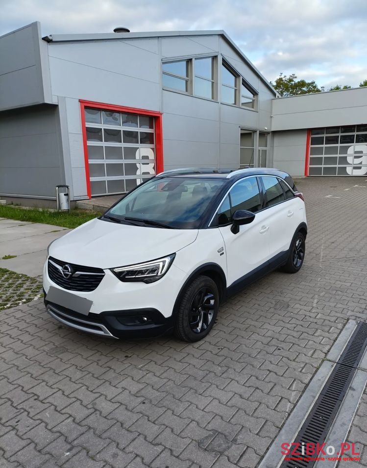 2020' Opel Crossland X 1.2 Enjoy photo #6