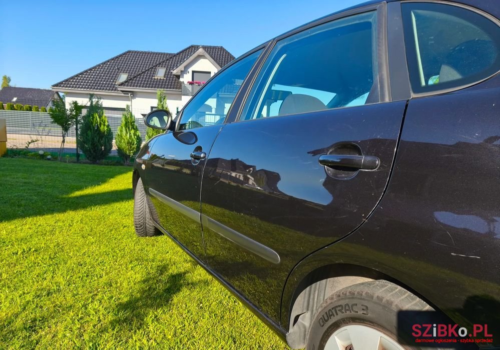2006' SEAT Ibiza 1.4 16V 100 Sport photo #4