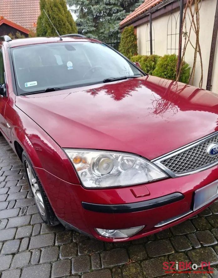 2004' Ford Mondeo 2.0 Ghia photo #2