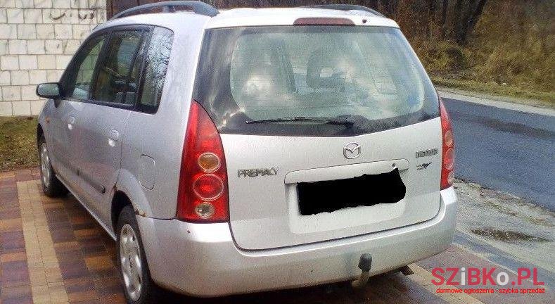 2002' Mazda Premacy photo #2
