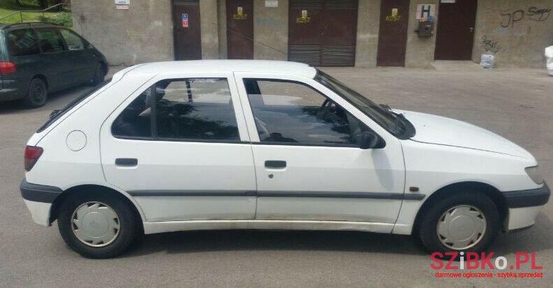 1997' Peugeot 306 photo #1