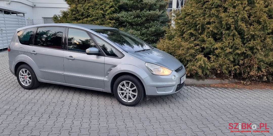 2006' Ford S-Max photo #2