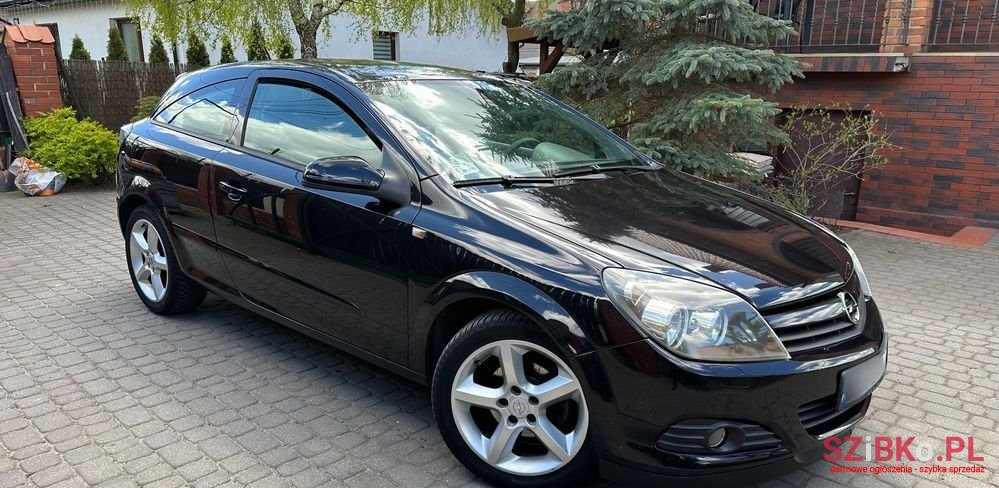 2005' Opel Astra photo #4