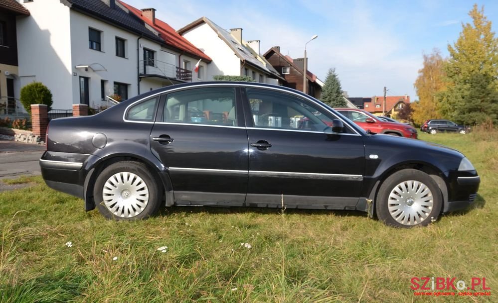 2003' Volkswagen Passat 1.8T Trendline photo #5