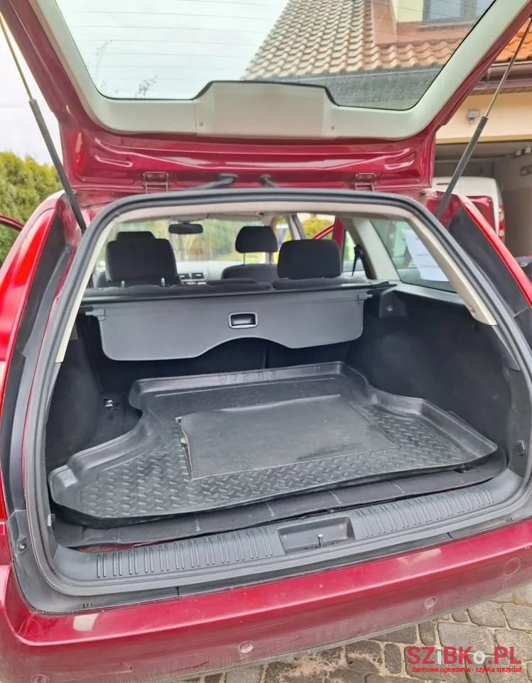 2004' Ford Mondeo 2.0 Ghia photo #5