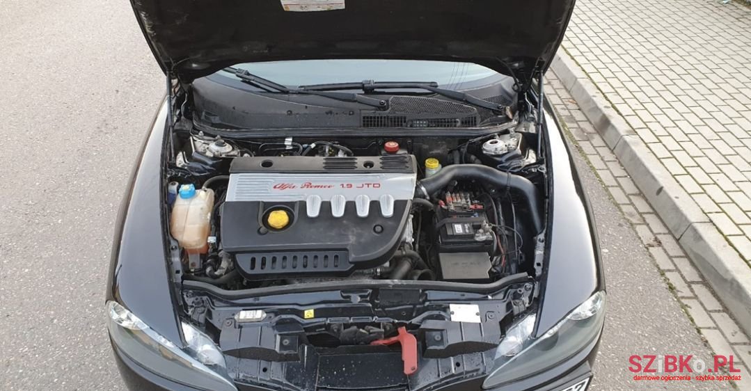 2008' Alfa Romeo 147 photo #6