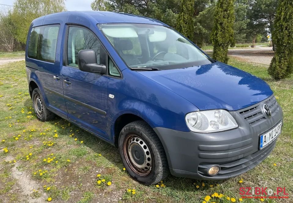 2007' Volkswagen Caddy photo #2