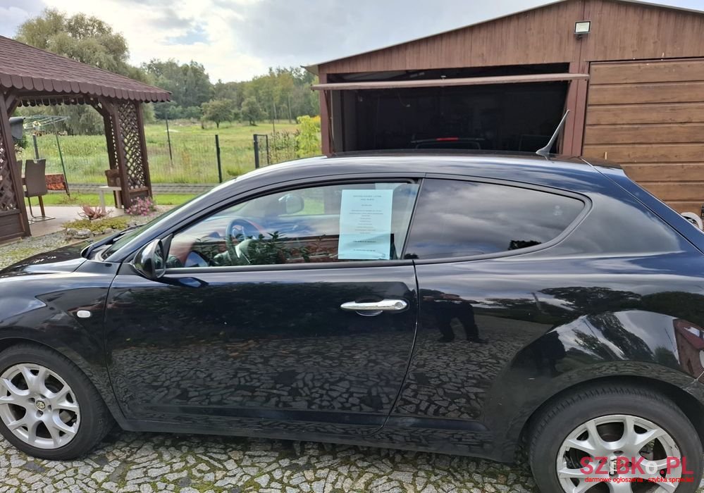 2009' Alfa Romeo MiTo photo #4