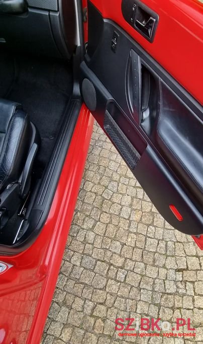 2002' Volkswagen New Beetle photo #5