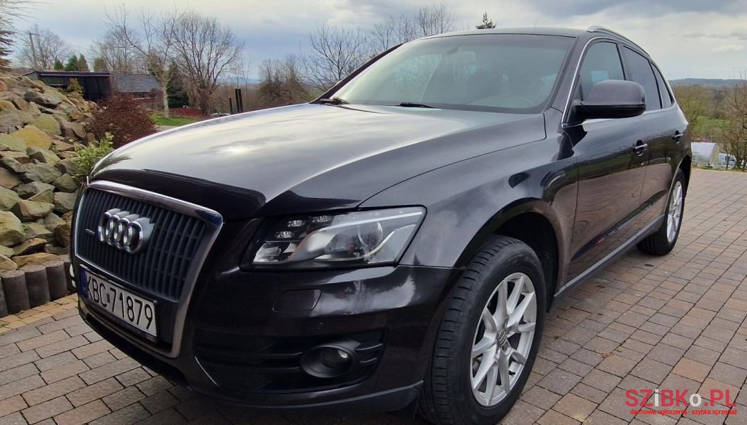 2009' Audi Q5 S-Tronic photo #2