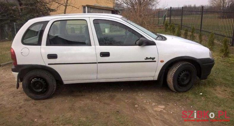 1997' Opel Corsa photo #1