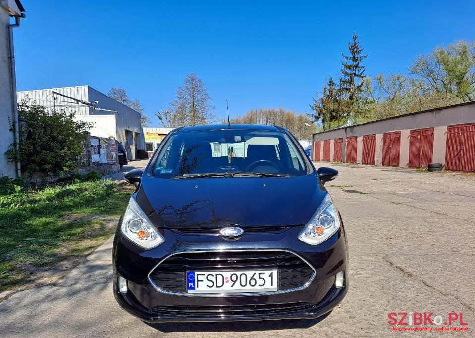 2013' Ford B-MAX photo #3