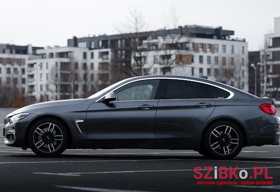 2019' BMW 4 Series 430I Gran Coupe photo #6