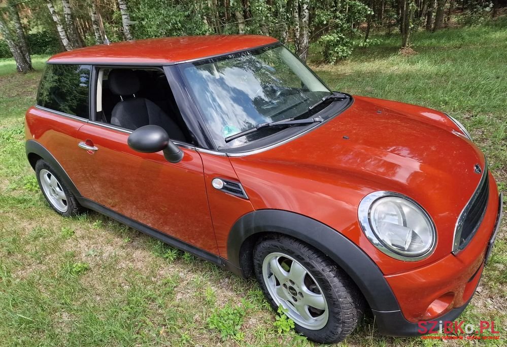 2010' MINI One photo #3