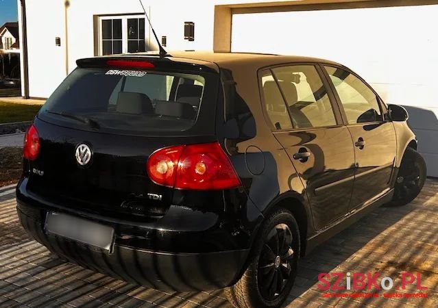 2005' Volkswagen Golf 1.9 Tdi Edition photo #2