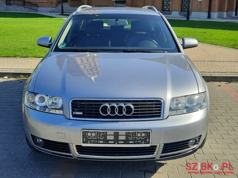 2004' Audi A4 photo #2