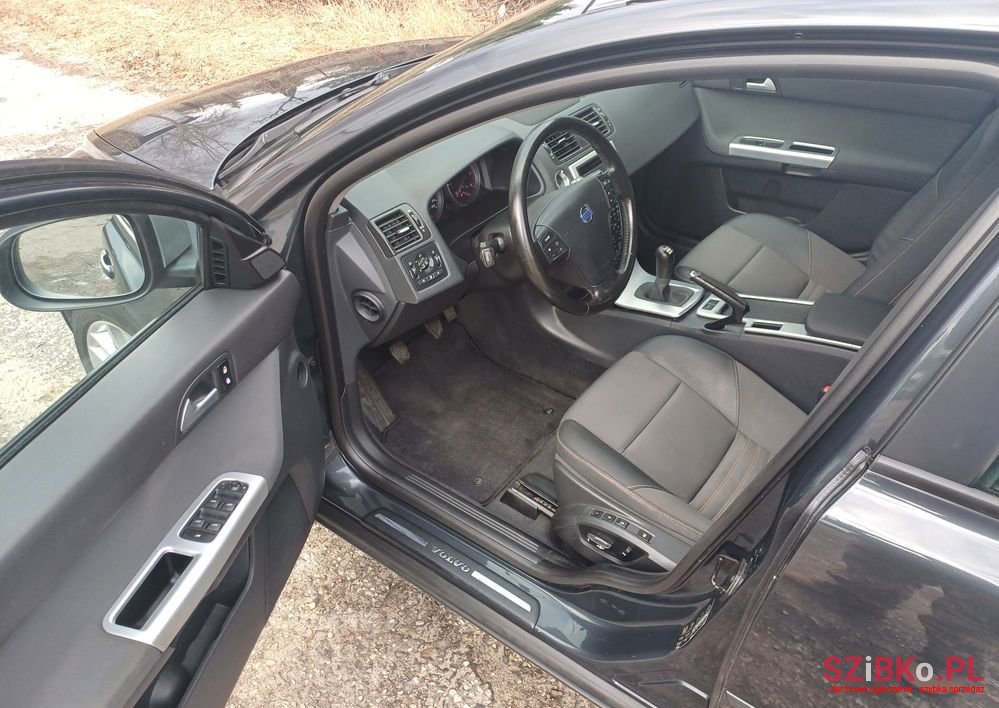 2010' Volvo V50 1.6D photo #4