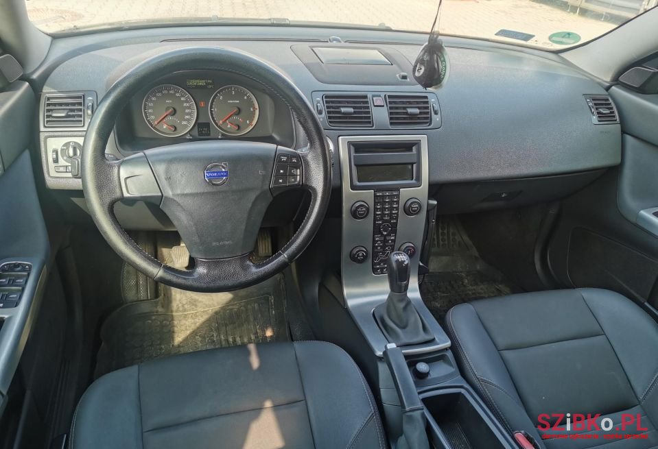 2007' Volvo V50 photo #5