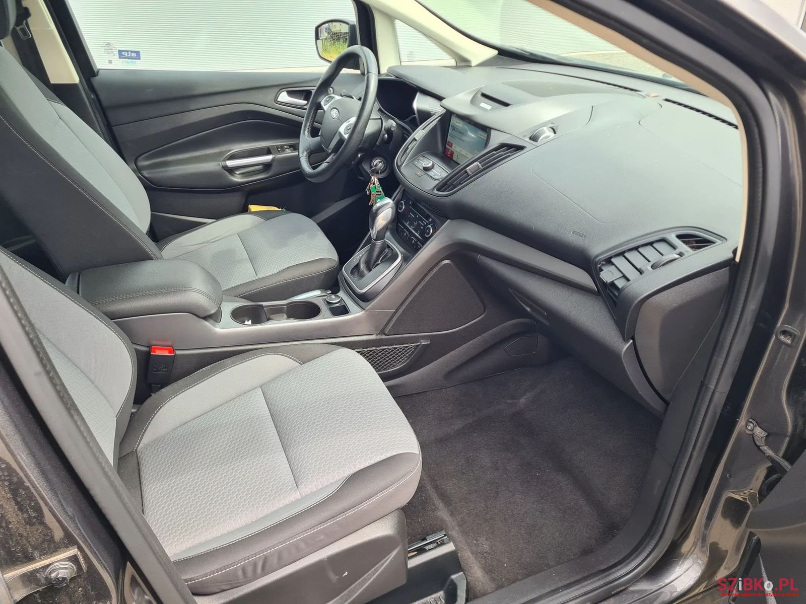 2017' Ford C-MAX photo #5