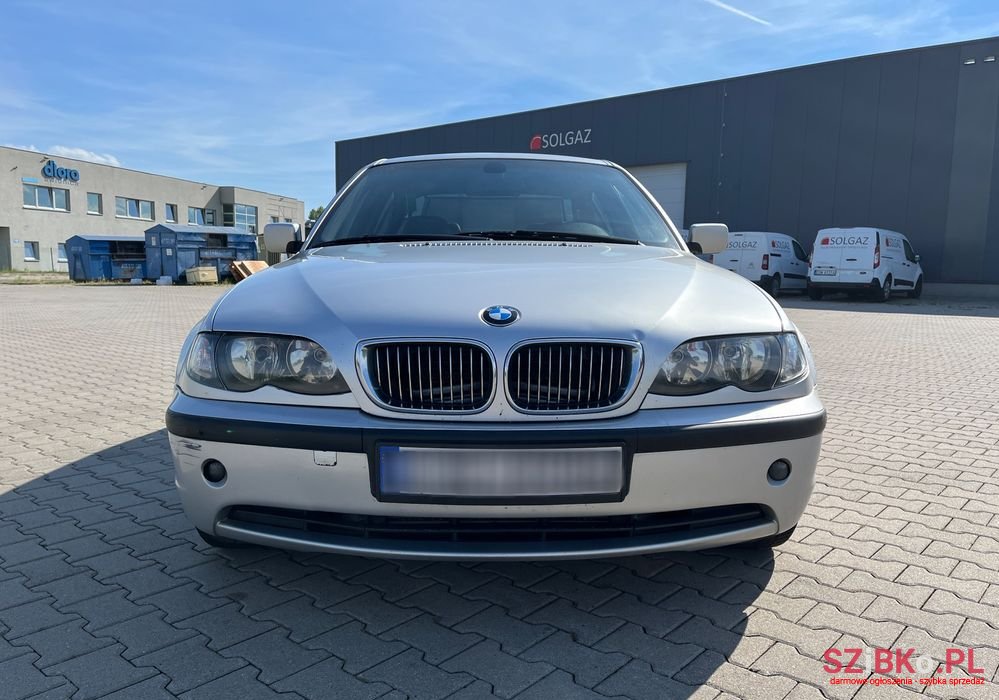 2003' BMW 3 Series 320D photo #2