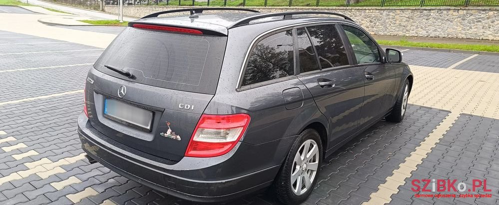 2008' Mercedes-Benz C-Class photo #4