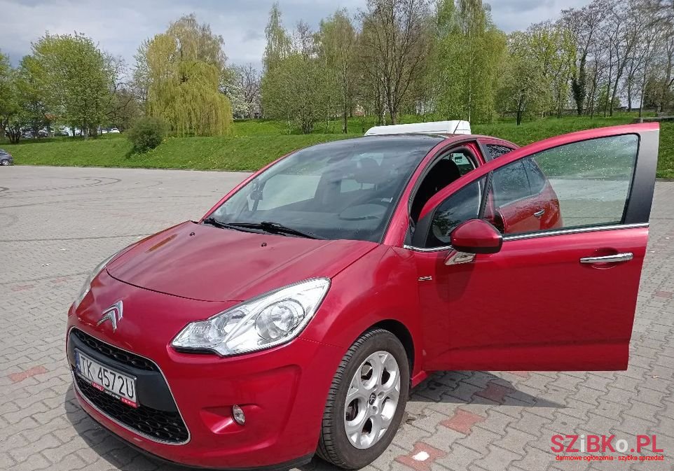 2010' Citroen C3 photo #2