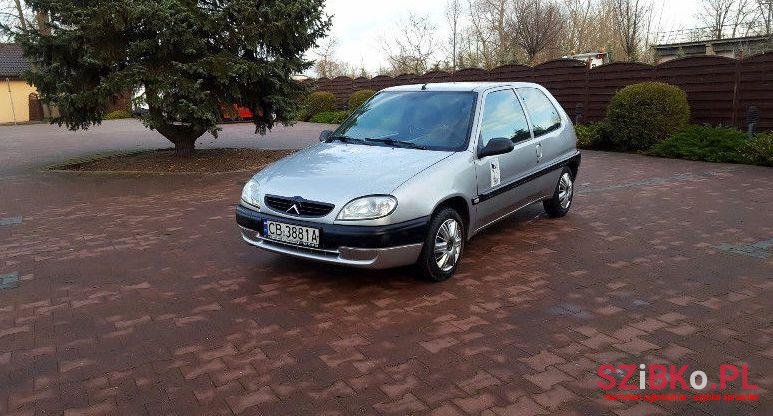 2000' Citroen Saxo photo #2