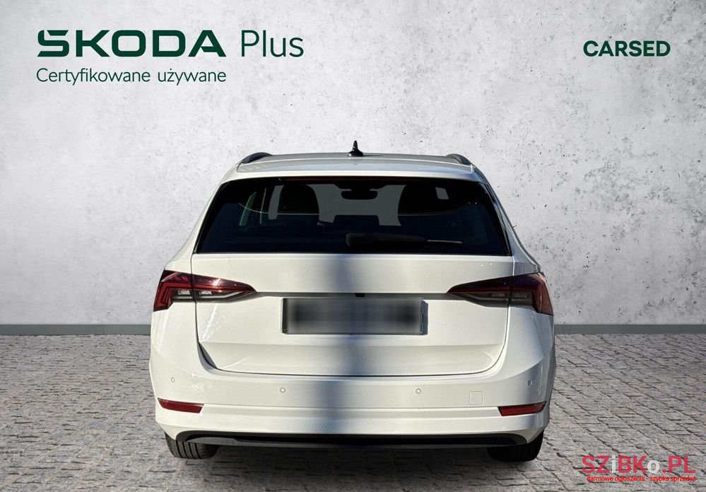 2020' Skoda Octavia photo #4