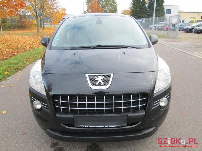 2010' Peugeot 3008 Premium photo #3