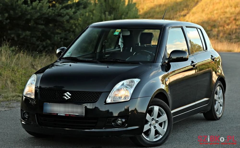 2009' Suzuki Swift 1.3 Comfort photo #2