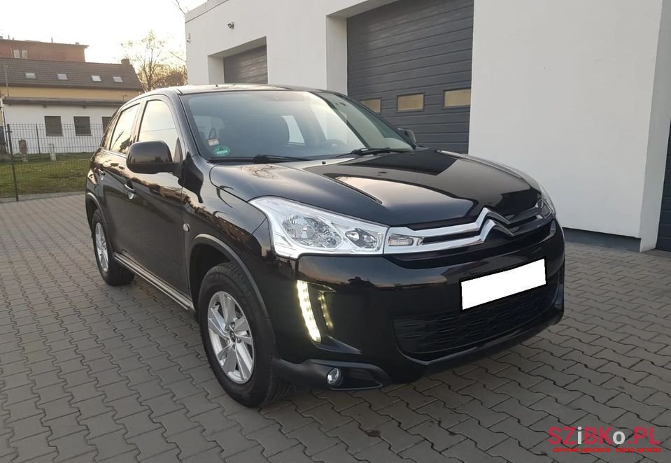 2014' Citroen C4 Aircross photo #1