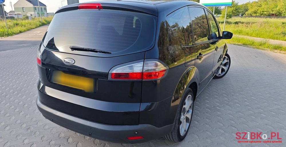 2008' Ford S-Max 2.0 Titanium photo #3