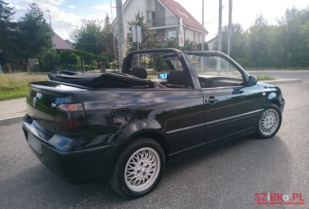 2001' Volkswagen Golf 2.0 Highline photo #4