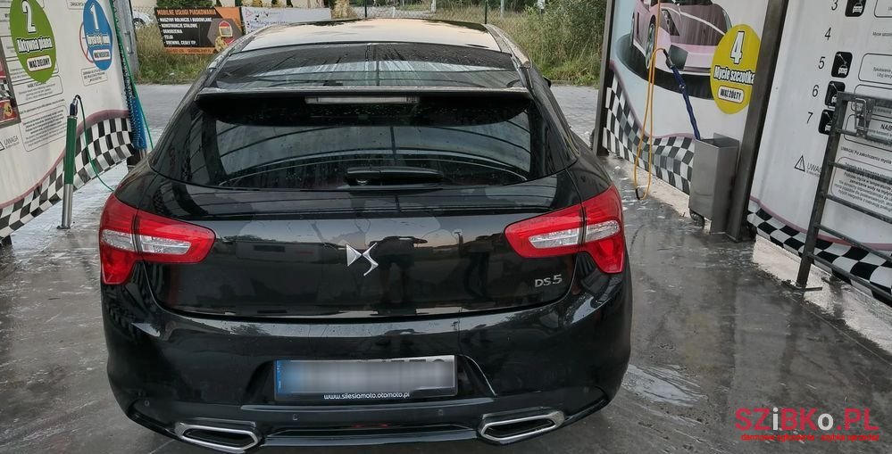 2015' DS Automobiles Ds5 Bluehdi 150 photo #4