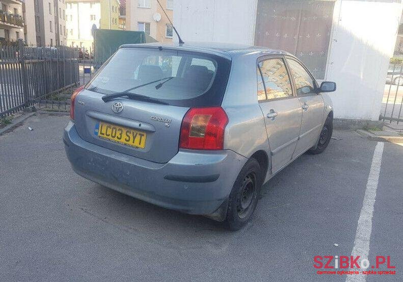 2003' Toyota Corolla photo #1