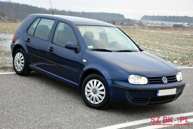 2000' Volkswagen Golf photo #4