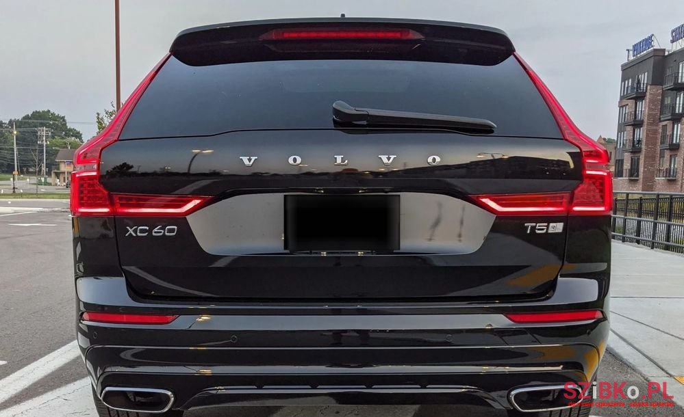 2019' Volvo Xc 60 photo #5